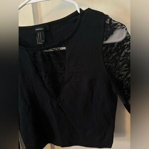 Black long sleeve crop top Forever 21 size medium never worn